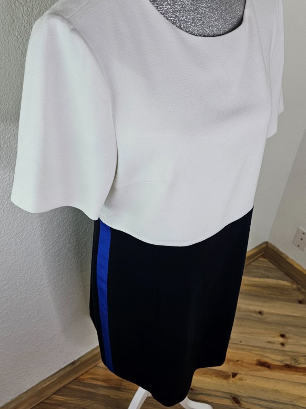 Eliza J Short Sleeve Color Block Dress Size 14